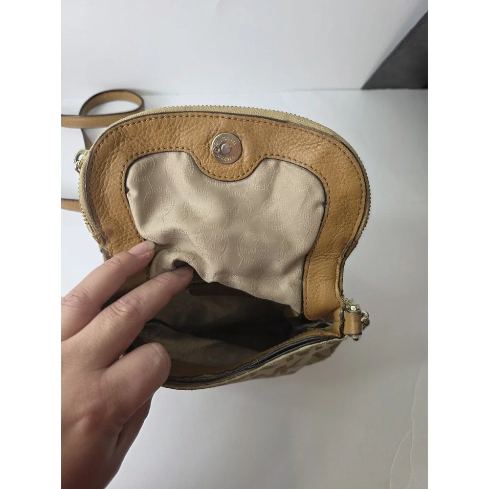 MICHAEL KORS Brown, Beige Crossbody Bag - Picture 9 of 14
